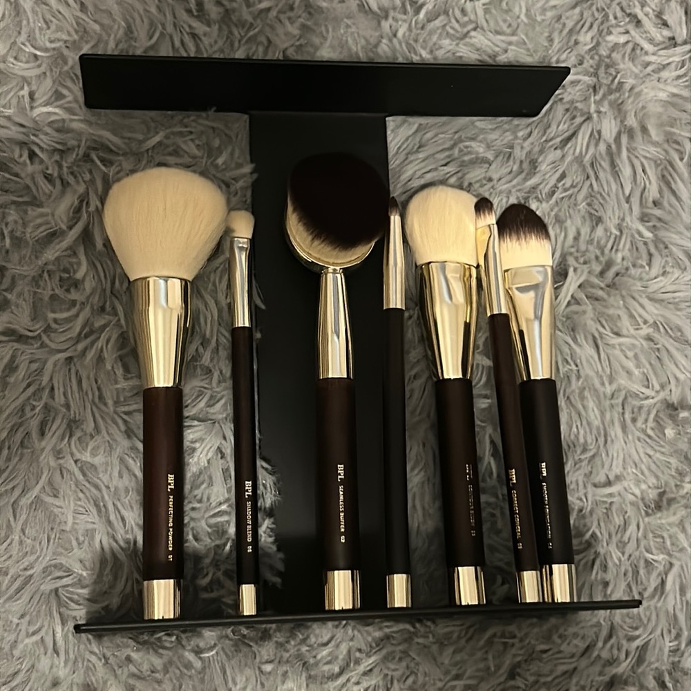 Magnetic Brushes